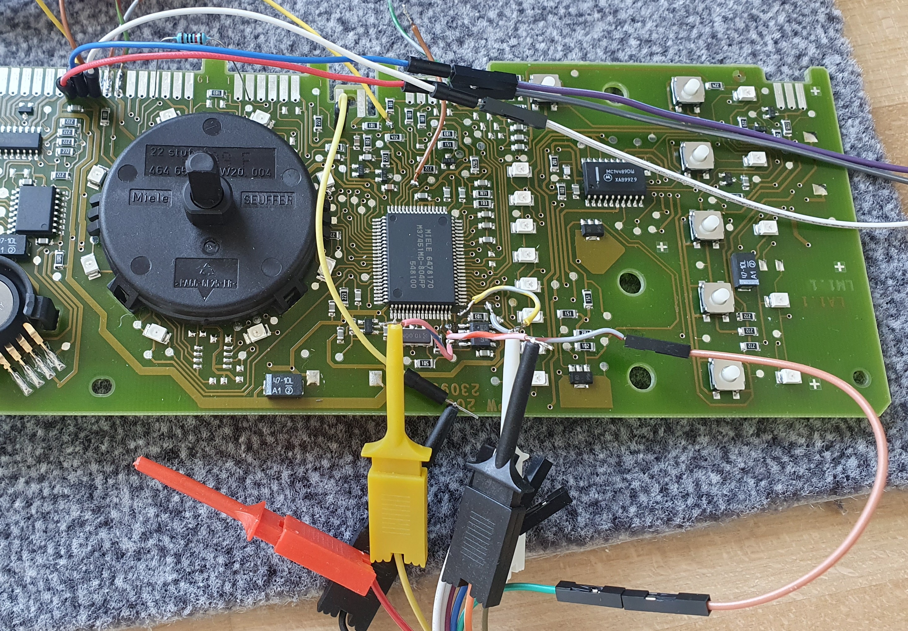 EDPW board with probes connected to EEPROM chip